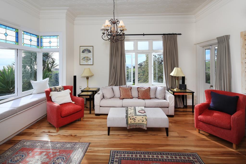 Crescent Villa - Stay Waiheke Ostend Luaran gambar